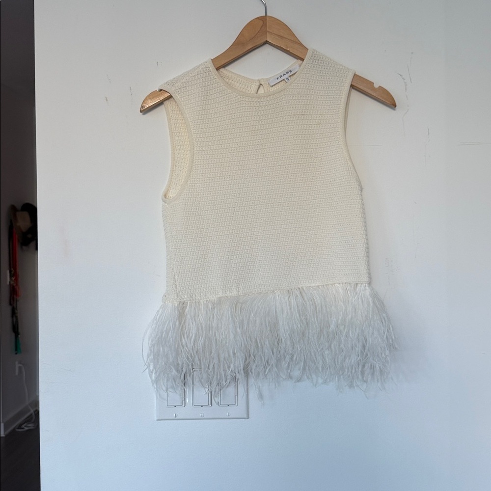 Frame Knit and feathers Cream Textured Knit Top